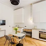 Habitat Parisien - 1Br-1Ba - Louvre